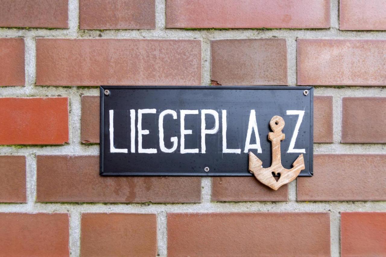 Ferienwohnung Liegeplatz ドルヌマージール エクステリア 写真
