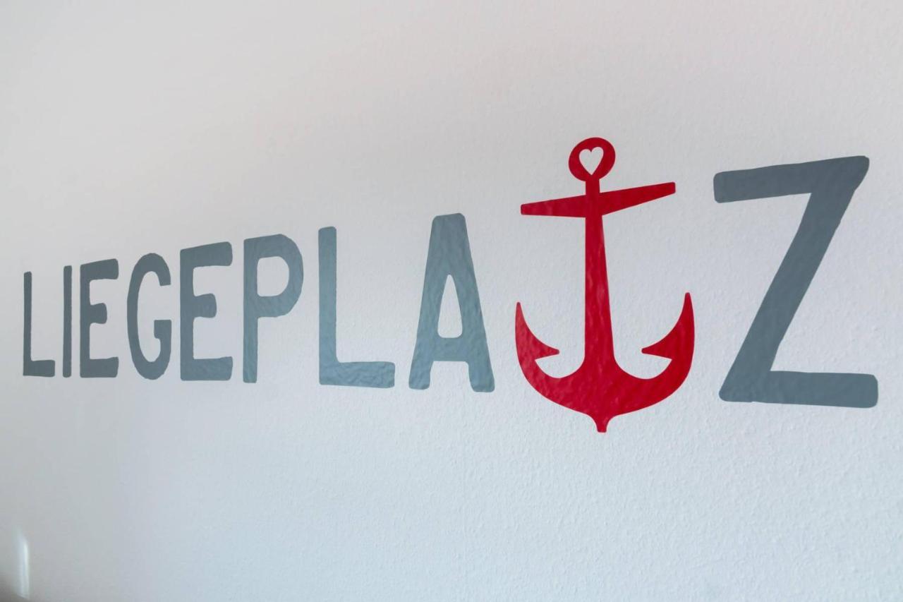 Ferienwohnung Liegeplatz ドルヌマージール エクステリア 写真